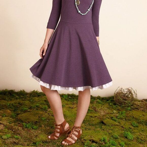 Matilda Jane Queen of Hearts Dress in Purple Small - Picture 2 of 7